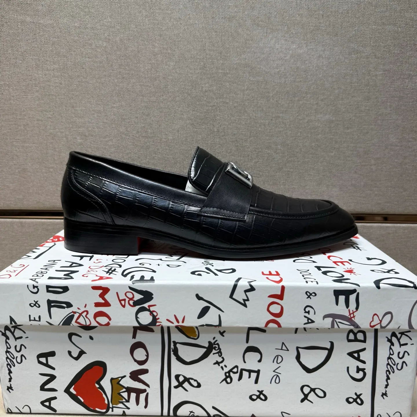 Men's men's shoes 💰pp520【DG～】Men's casual formal leather shoes 2025z cabinet sales simultaneously 🔶Size: 38-44#️⃣ 🔷2 colors🔜The upper is made of cowhide stitching ➕Cowhide lining, comfortable and breathable, sole: original comfortable, wear-resistant and non-slip outsole, ⚠️real thing📱photographed🎬real thing is better📢📢📢